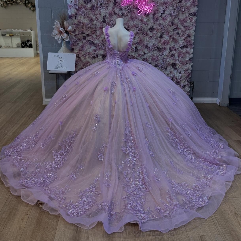 Lavender Ball Gown Sweet 16 Year Quinceanera Dresses Off The Shoulder Applique Lace Beads Tull Princess Birthday Party Dress Vestidos De 15 Anos