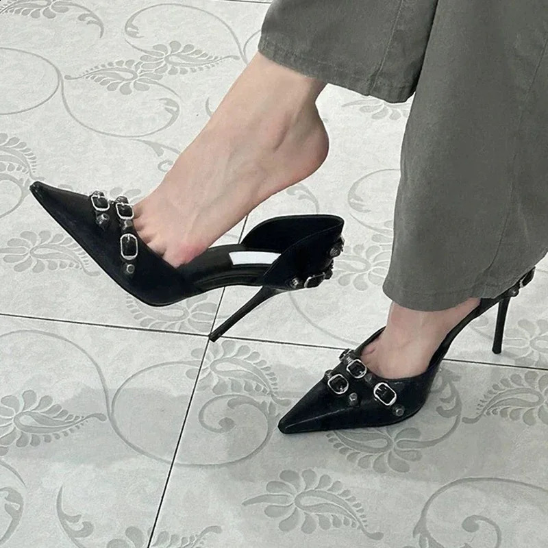 Black punk gothic womens high heels pump spring metal decoration thin high heels womens Pointed toe silver party shoes 240925