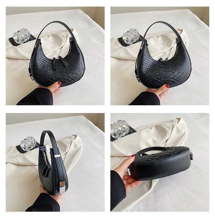 New Snake Print Underarm Bags for Women Luxury Leather Female Bags Designer Handbags Larger Capacity Hobos Ladies s Z240926
