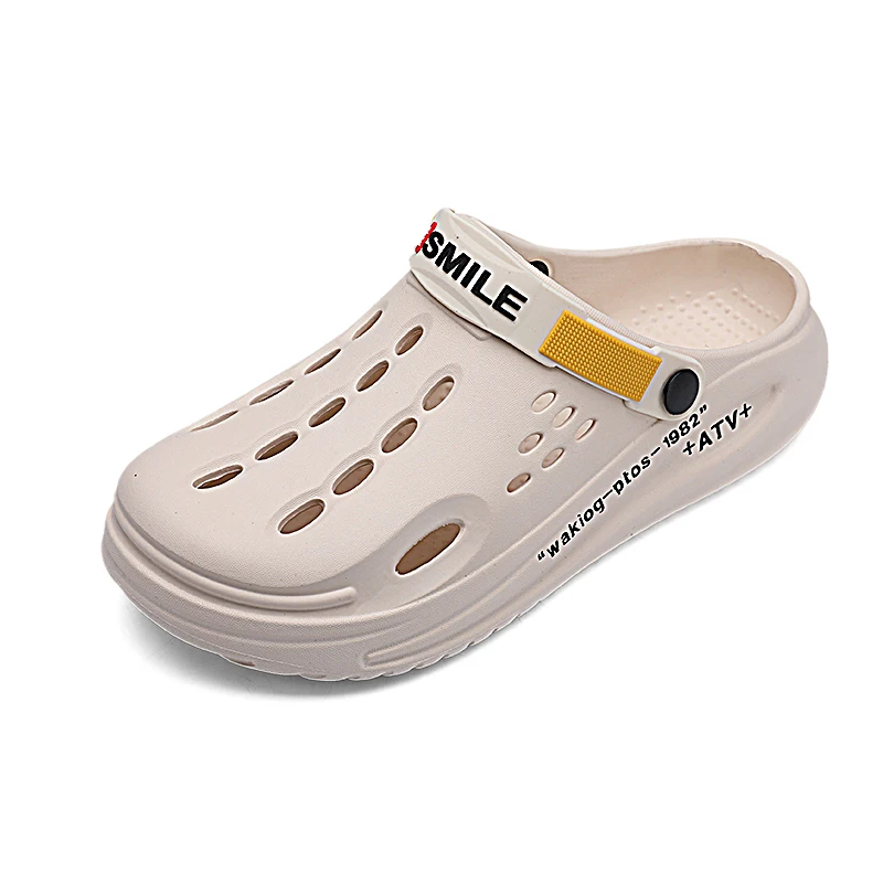 2024 design Men Summer Sandals Clogs Home Platform Garden Slippers Casual Slides Soft Sole Light Beach Crock