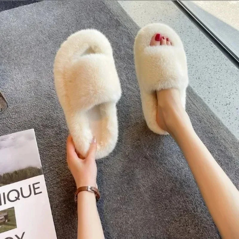Fashion One Word Thick Fur Slippers Double Fur Slippers Casual Home Cotton Shoes for Women Flat Plush Cross Straps Slippers2024 240927