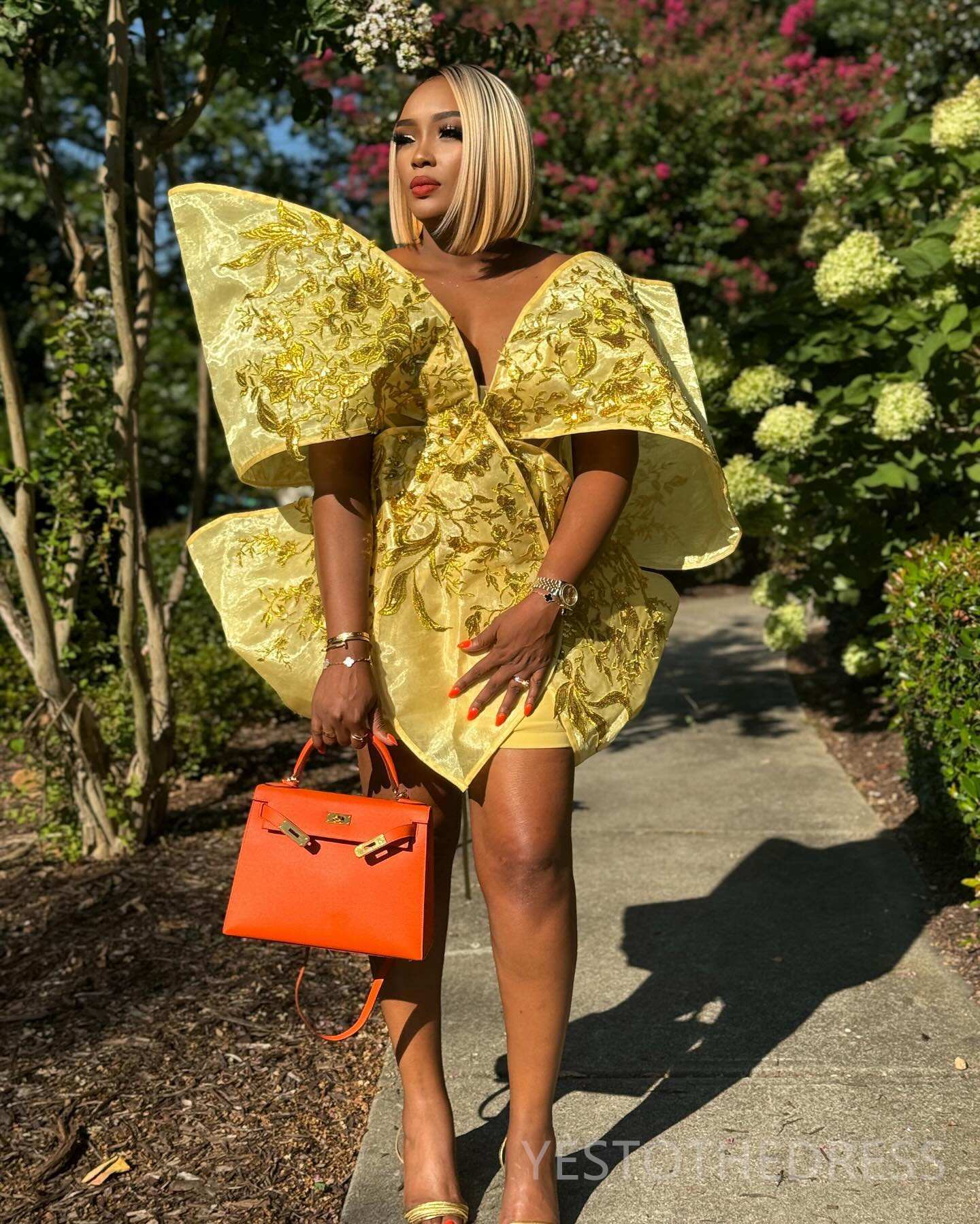 2024 Aso Ebi Gold Cocktail Dresses For Women Short Prom Dresses Mini Dresses Illusion Flora Appliqued Lace Beaded Birthday Dresses For Special Occasio