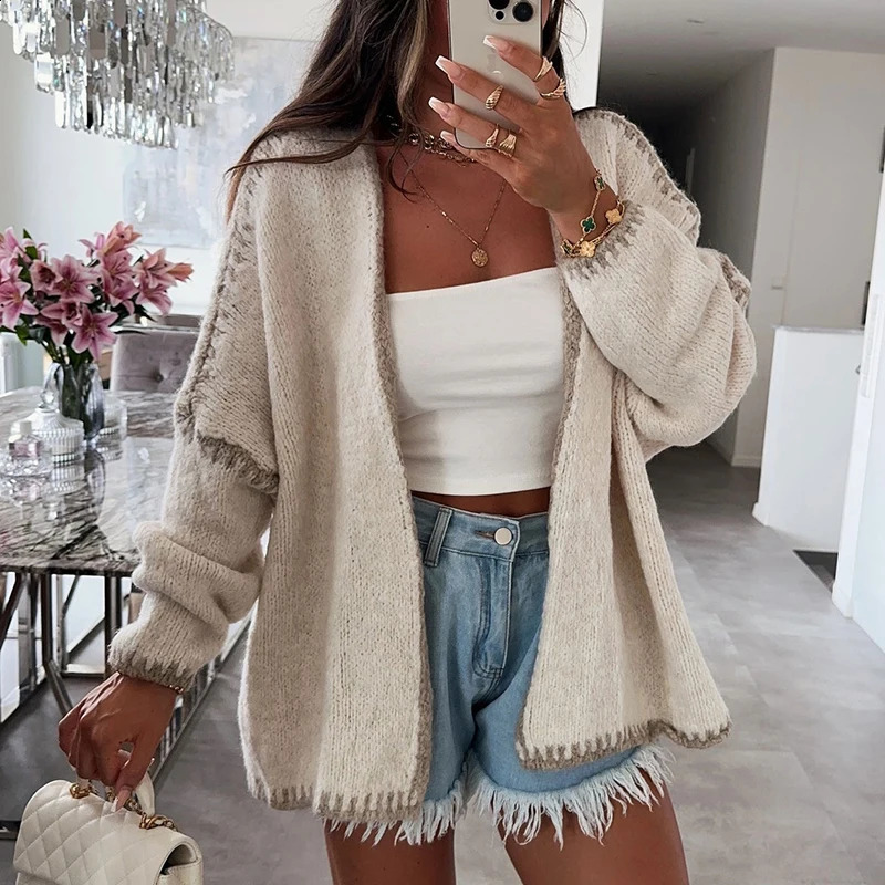 Womens elegant long sleeved knitted jacket autumn and winter color loose cardigan womens V-neck sportswear 240913