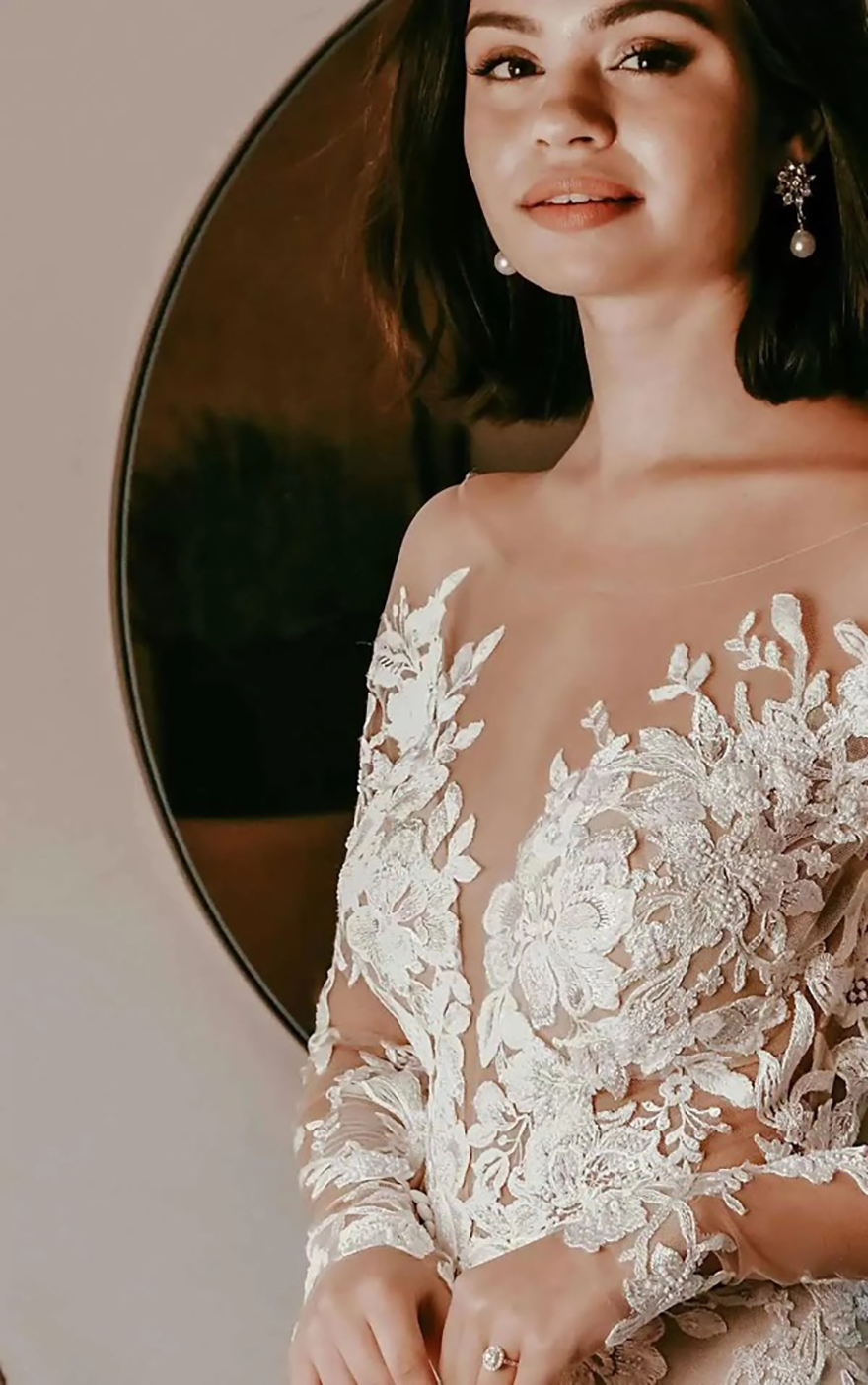 Boho Long Sleeves Mermaid Wedding Dresses Backless Bridal Gown Lace Applique Sweep Train Custom Made Beach Garden Plus Size vestido d