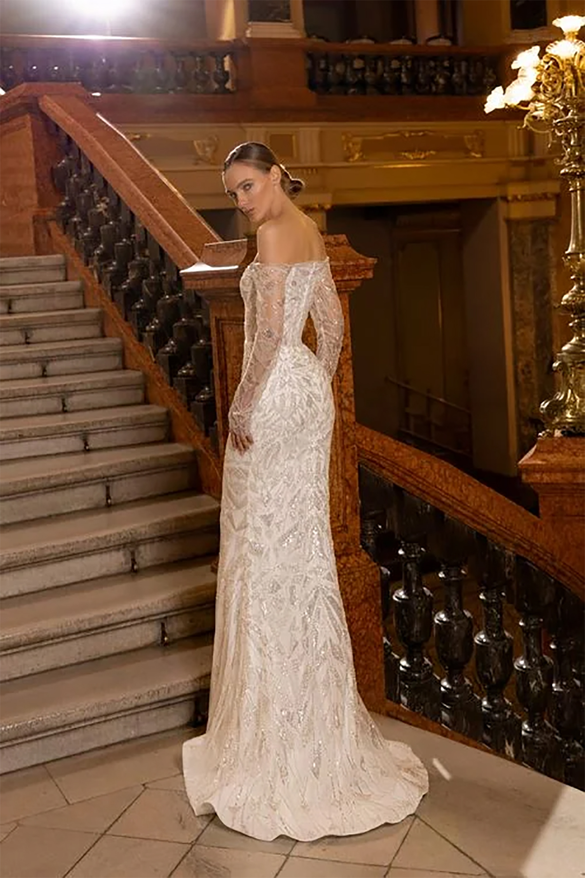 Wedding Dresses Off Shoulder Long Sleeves Beads Appliques Lace Bridal Gowns Custom Made Backless Detachable Train Robe Vestidos De Fiesta