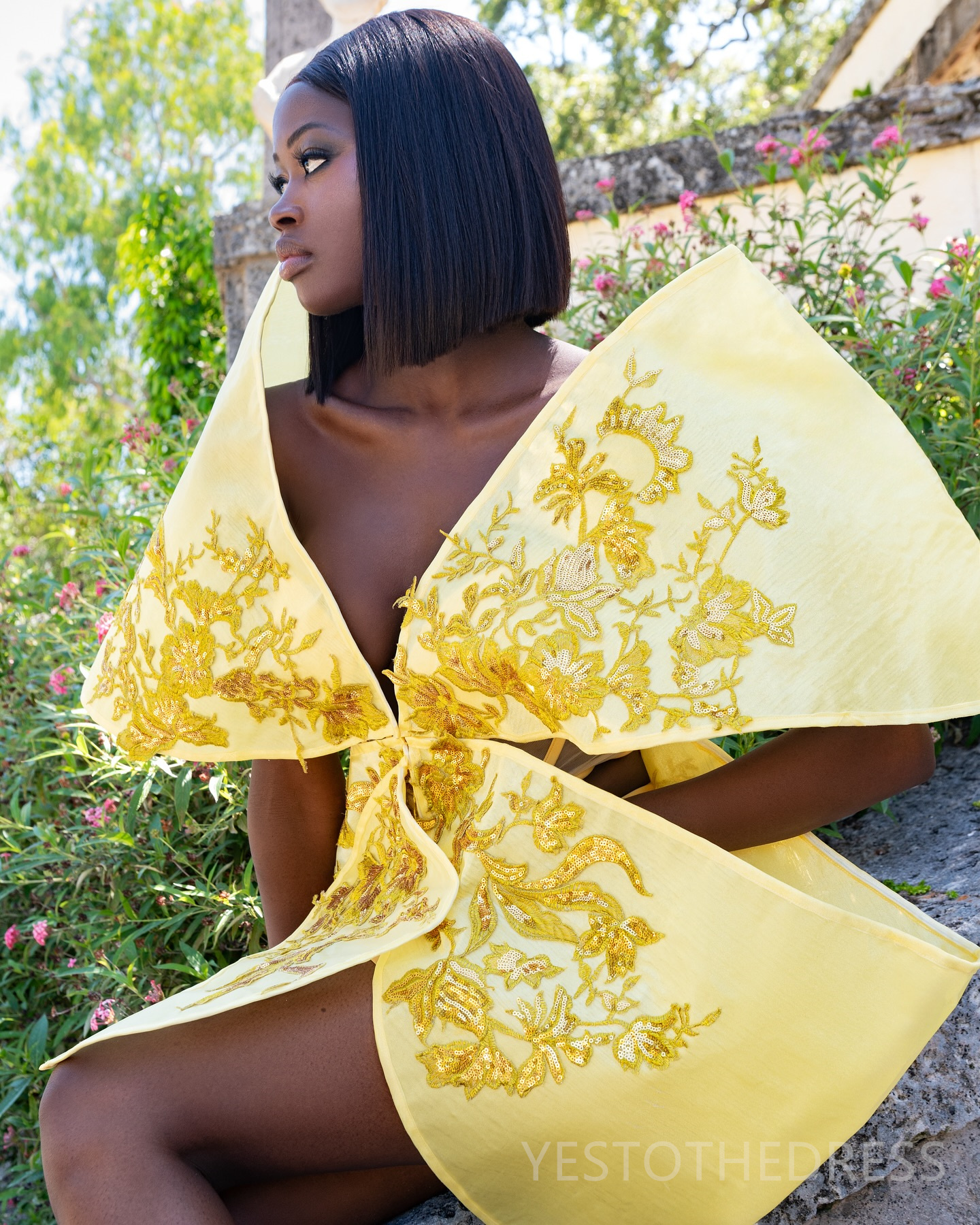 2024 Aso Ebi Gold Cocktail Dresses For Women Short Prom Dresses Mini Dresses Illusion Flora Appliqued Lace Beaded Birthday Dresses For Special Occasio