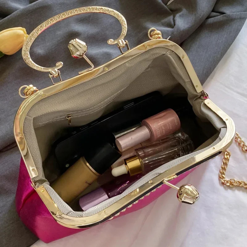 New Free Shipping Designer Bag Home>products Womens Gold Green Chain Messenger Bag Pu Leather Shoulder Bag Shell Clip Er Handbag And Wallet Wedding