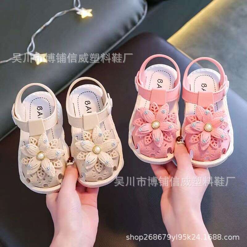 New Summer Princess Soft Sole Walking Shoes Breathable Girl Baby Sandals Wholesale