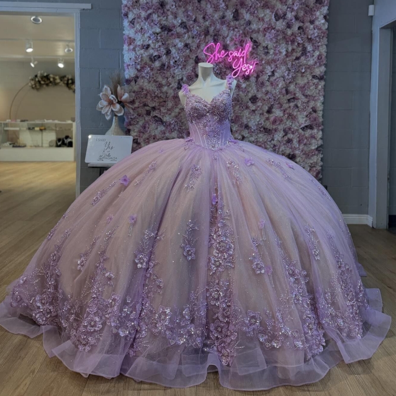Lavender Ball Gown Sweet 16 Year Quinceanera Dresses Off The Shoulder Applique Lace Beads Tull Princess Birthday Party Dress Vestidos De 15 Anos