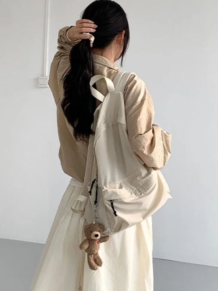 Korean Nylon Backpack For Women Large Capacity Casual Trendy Backpack Fashion Simple Solid College Student Bag Female 240924