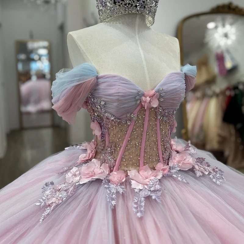 Light Pink Quinceanera Dresses Off Shoulder Appliqued Lace Crystal Tull Ball Gown Princess Party Birthday Vestidos 15 Anos Sweet 16 Dress