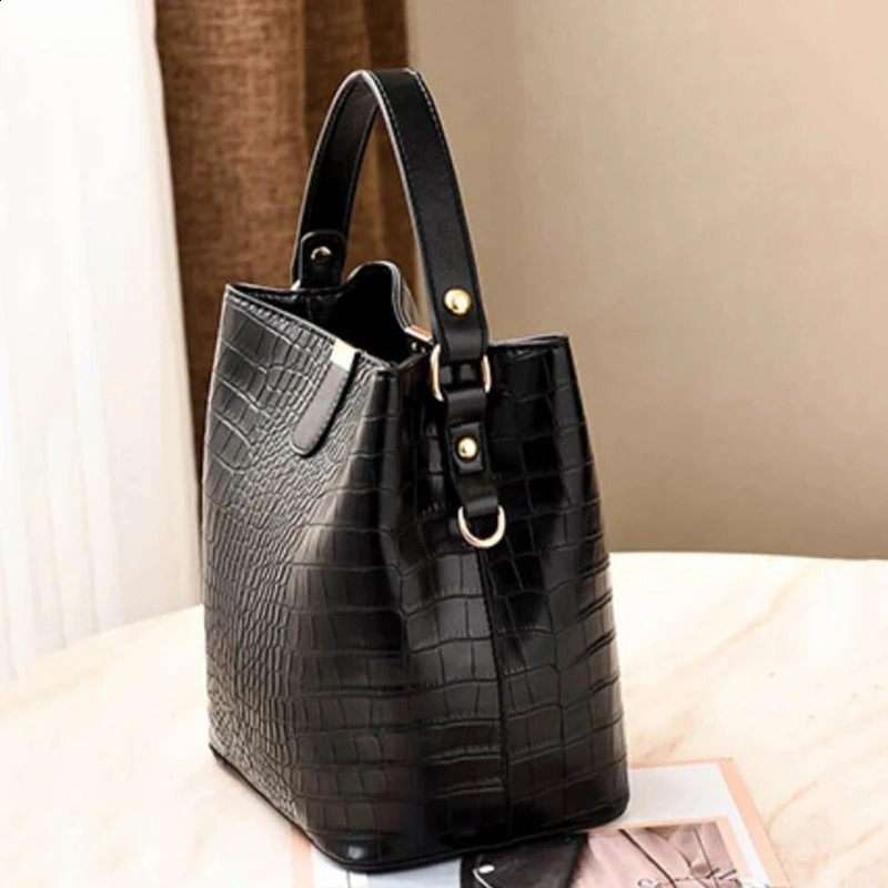 Vintage Pattern Bucket Bag Women PU Leather Shoulder Bag Big Capacity Handbag Crossbody Bag Advanced Lady Purse 250106