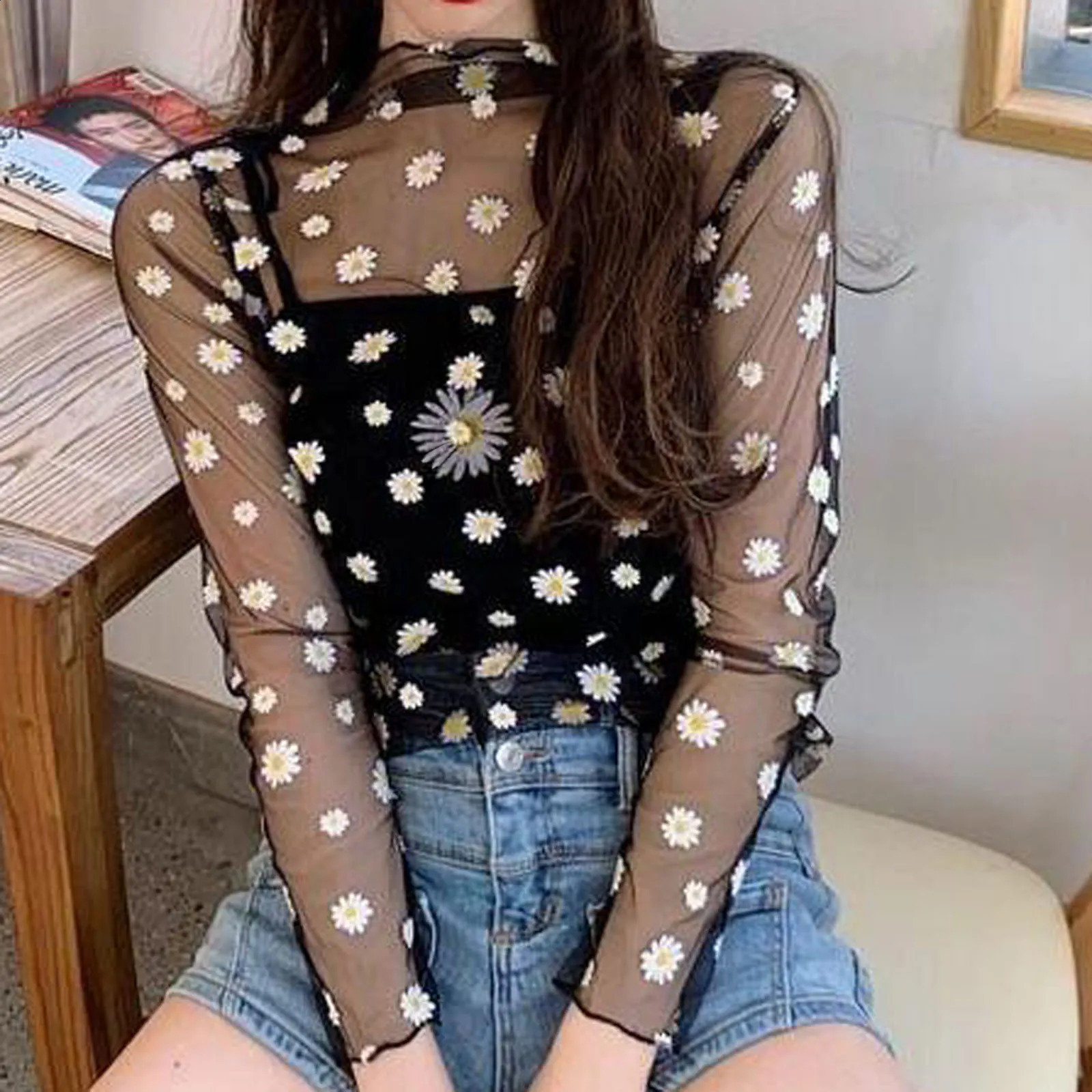 Women Daisy Print Lace Sheer Tops Sexy Tees Long Sleeve Thin Mesh Shirts Fashion Ladies Top 2023 Summer Sunscreen Blouse Blusas 240930