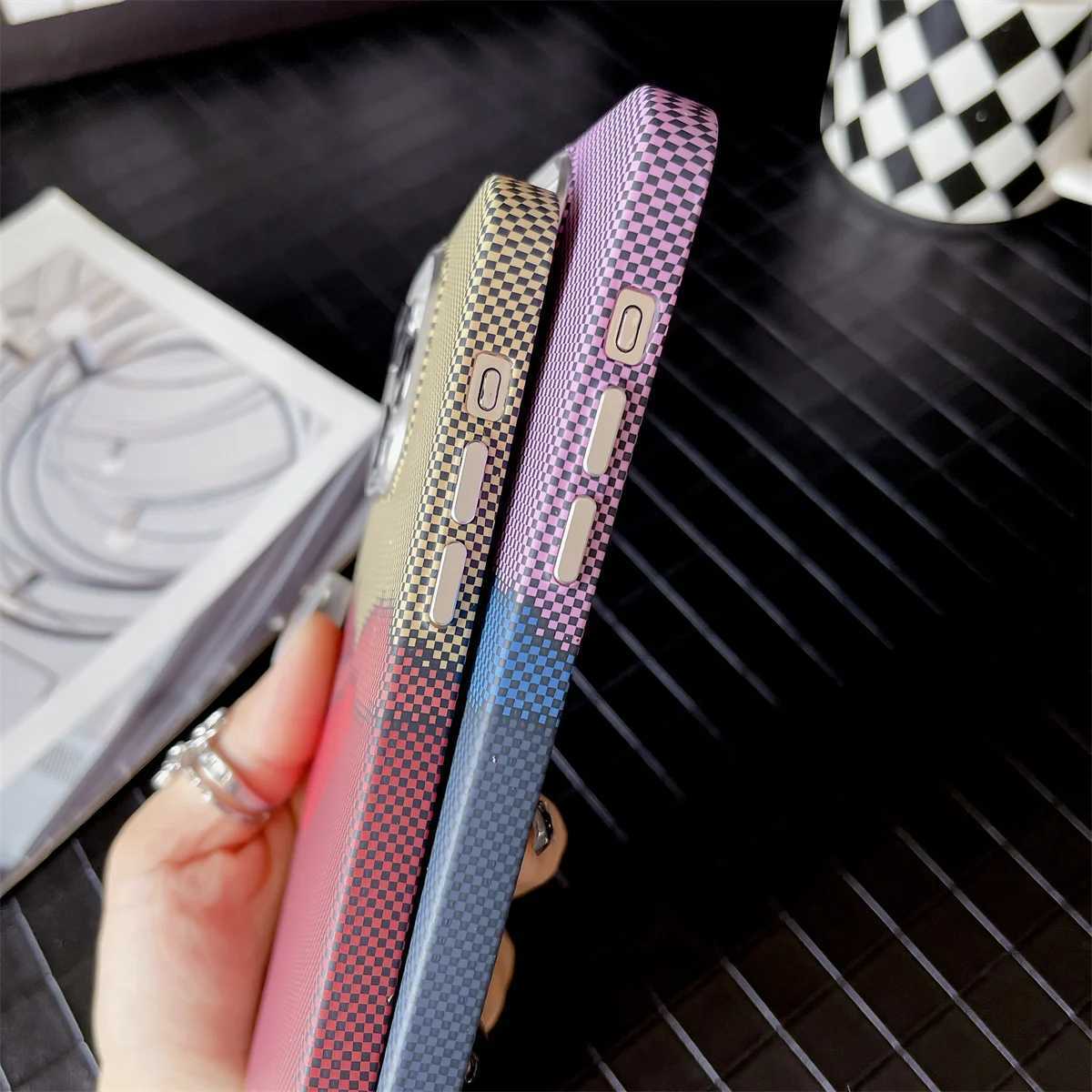New Arrive Luxury Carbon Fibre Pattern ARMor For Magnetic Case For IPHONE 16 15 14 Plus 13 12 11 Pro Max Shockproof Cover M240927