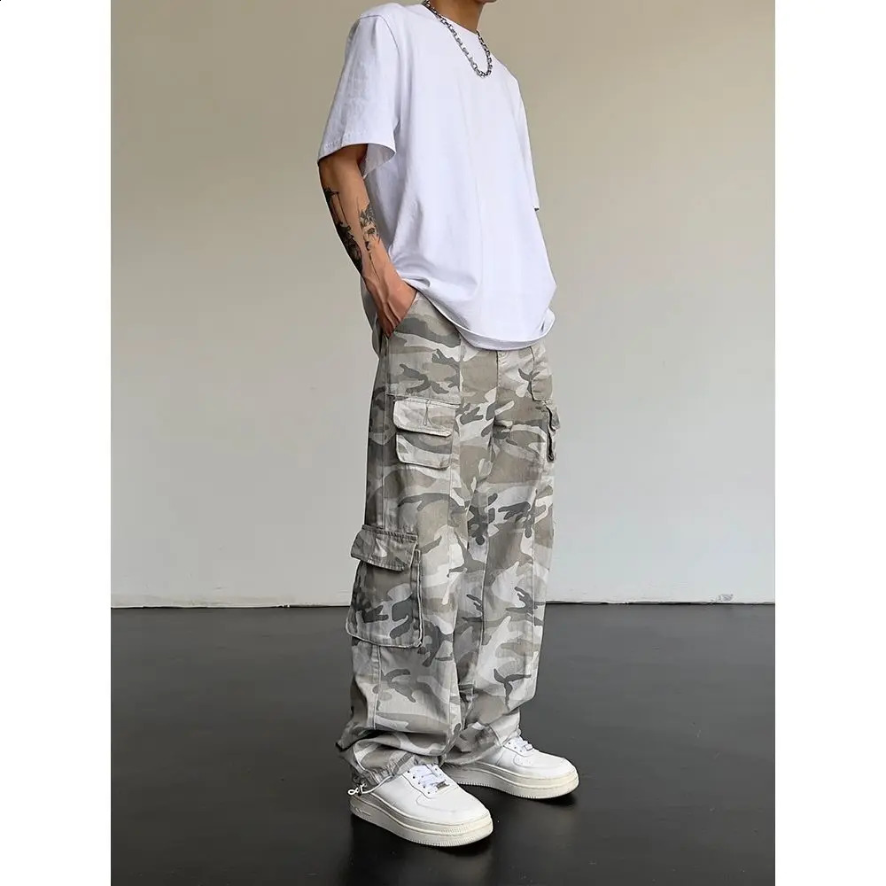 Streetwear Fashion Mens Camouflage Cargo Pants Multi Pocket Hip Hop Mens Clothing Loose Sports Aesthetics Tactical Wide Trouser 240924