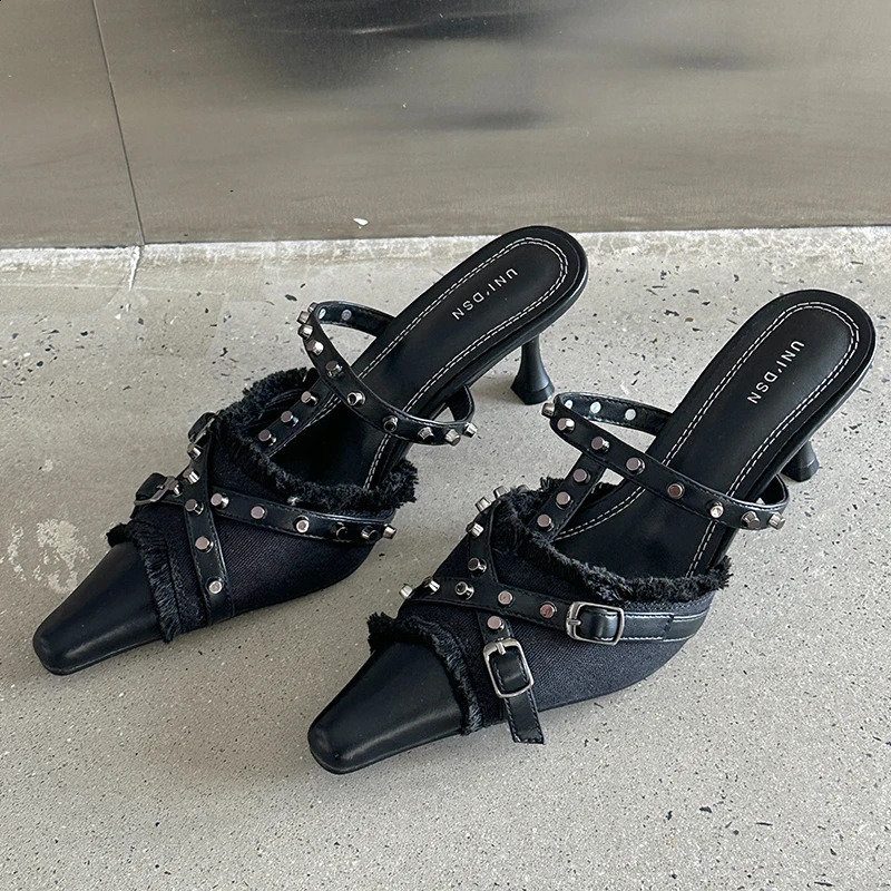 New sexy T-shaped strap womens high heels womens slider angle toe mule rivet womens thin high heels shoes 240925
