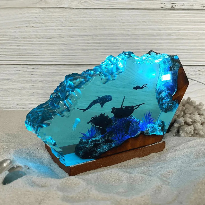 Sharks and divers in the ocean personalized small table lamps for home decoration holiday gifts style 240920