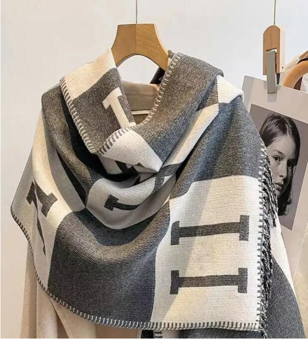 Scarf Designer Classic Plaid Women Man Designer Scarf 100% Cashmere Scarves For Winter Warm Womens and mens Long Wrs Size 180x65cm J241029