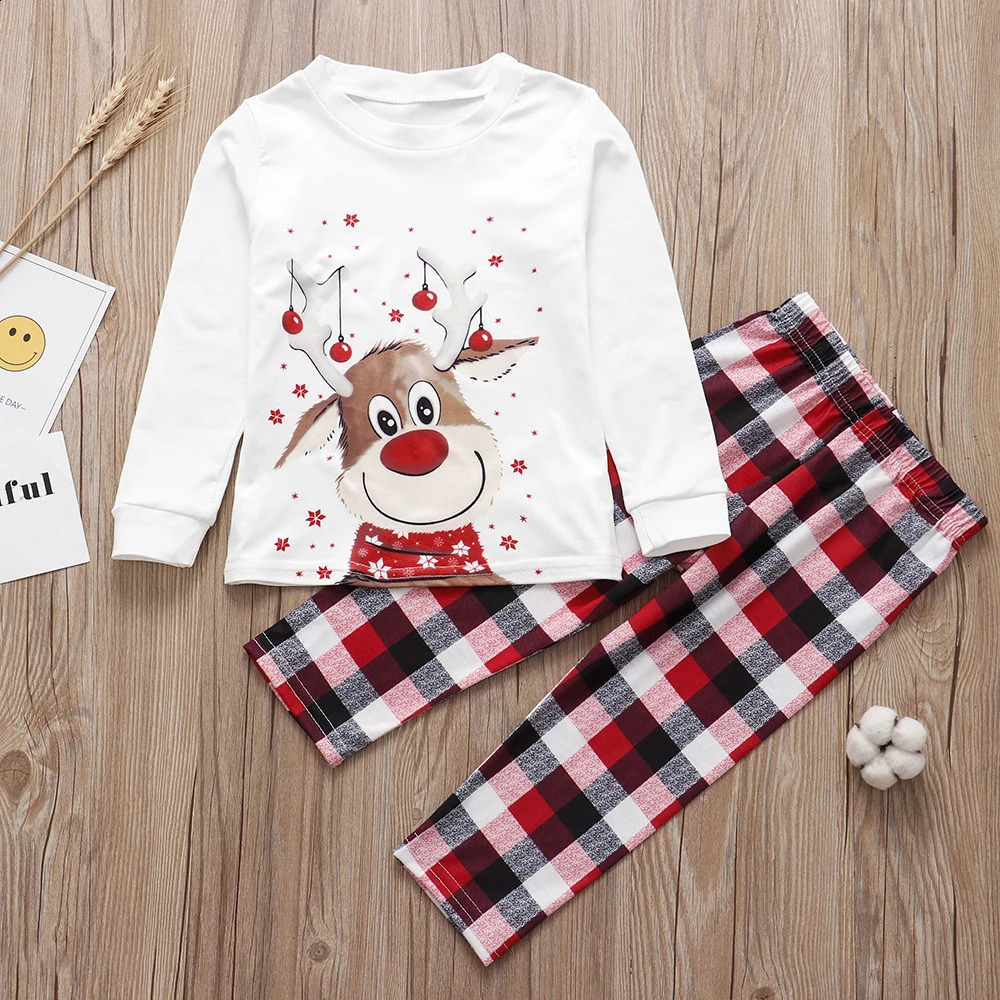 Family Matching Clothing Christmas Pajamas Mother and Child Baby Pajama Set Daughter Father Son 240926