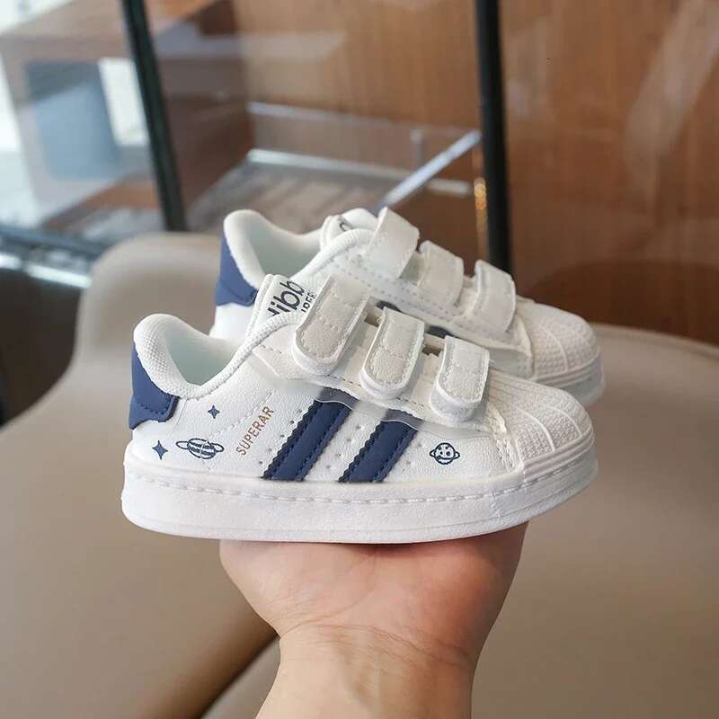 Childrens Baby Sneakers Blue Leather Boys Girls Toddler Four Seasons Models Pink Versatile Non-slip Small Kid Single Shoes