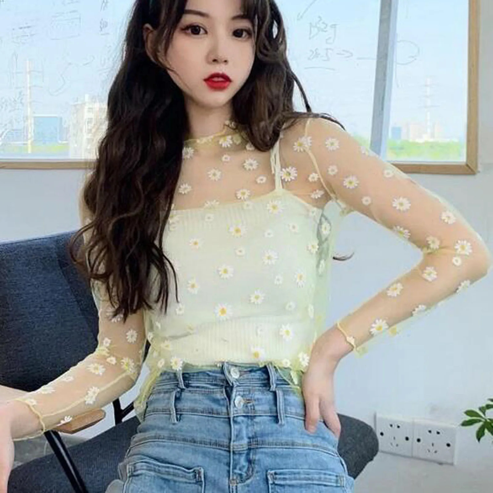 Women Daisy Print Lace Sheer Tops Sexy Tees Long Sleeve Thin Mesh Shirts Fashion Ladies Top 2023 Summer Sunscreen Blouse Blusas 240930