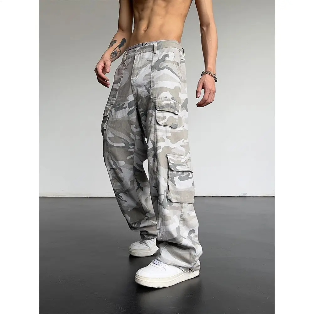Streetwear Fashion Mens Camouflage Cargo Pants Multi Pocket Hip Hop Mens Clothing Loose Sports Aesthetics Tactical Wide Trouser 240924