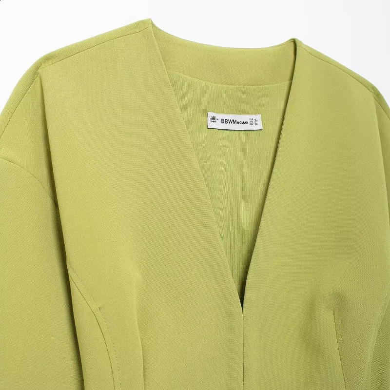 Willshela Women Fashion With Belt Green Cropped Blouse Vintage VNeck Long Sleeves Female Chic Lady Shirts 240926