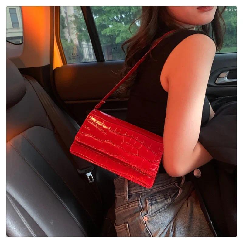 designer Black Crocodile Pattern Shoulder Bag - Leather Handbag for Women Stylish Comfy Handbag shoulder women bag crossbody bag