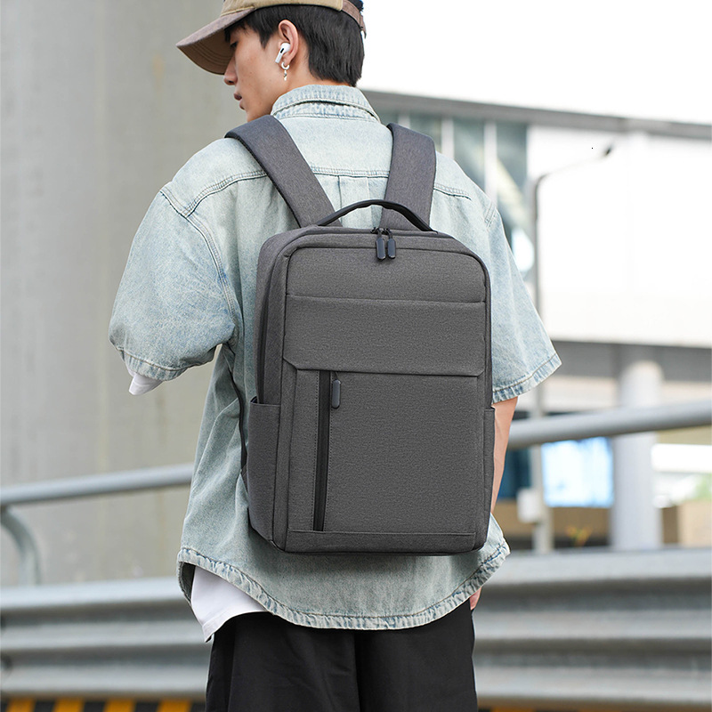 New Backpack Designer For Men's Business Laptops Minimalist Backpack For Commuting And Leisure Students Fashionable Backpack For Outdoor Travel
