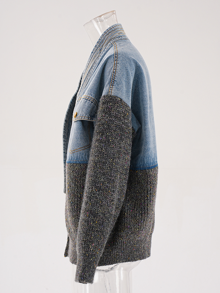 DEAT Fashion Womens Denim Patchwork Knitted Cardigan V-Neck Metal Single Button Loose Fit Sweater Coat Autumn New Cpg1989