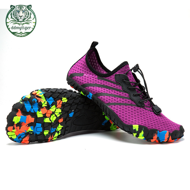 ddmytiger Couple sports outdoor hiking anti slip water shoes, five finger swimming and diving beach shoes A ddmythur