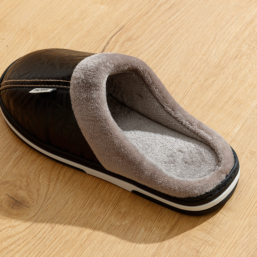 2025 new model new designer shoes men s slippers winter plus size indoor waterproof PU leather plus size home shoes fur flat cloth cotton trend bedroo