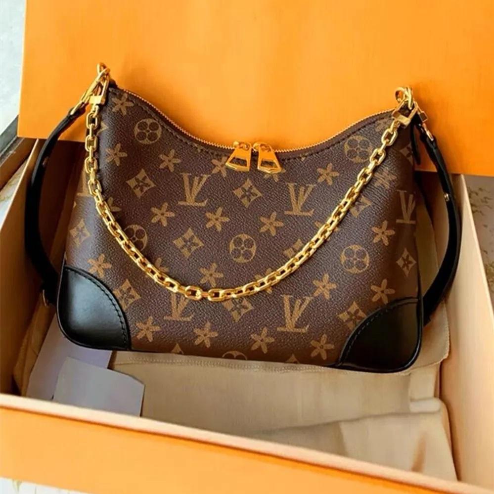 Designer Shoulder Bag Tote Women Crossbody Bags Leather Luxury Old Flower Diane Baguette Handbag Large-capacity Canvas Strap Embossed Letters Woman Wallet Purse