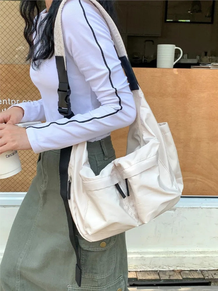 Nylon Casual Shoulder Bags For Women Korean Multiple Pockets Crossbody Bag Fashion Travel Large Capacity Student Bags 240924