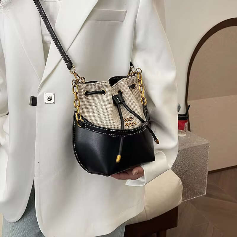 Fashion Capacity Large Retro French Shoulder Bucket Ladies Crossbody Bag Designer Letters PU Handbag ace2 4
