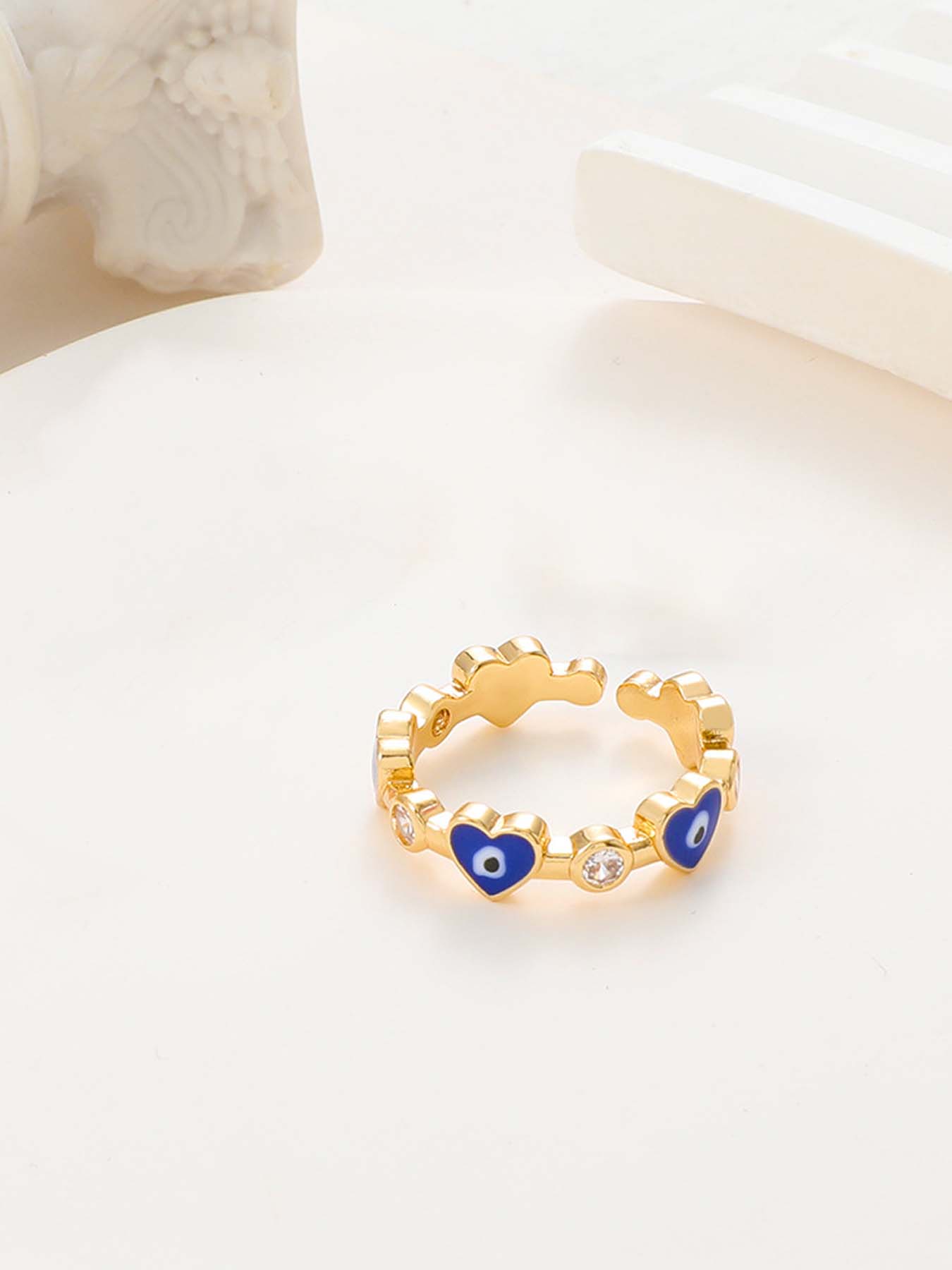 Elegant 1 4 K Gold Evil Eye Ring for Women - Intricate Love Heart Shape & Sparkling Details