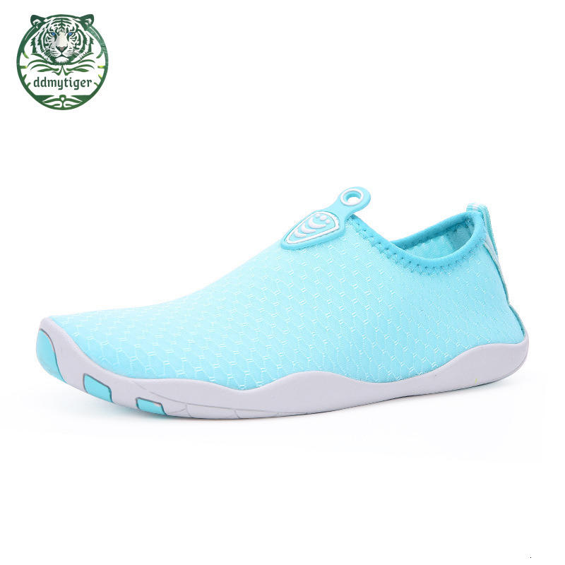 ddmytiger New Swimming Diving Outdoor Beach Couples, Creek Tracing Shoes, Fitness Skincare, Float Diving, Anti slip, and Wading Shoes A ddmythur