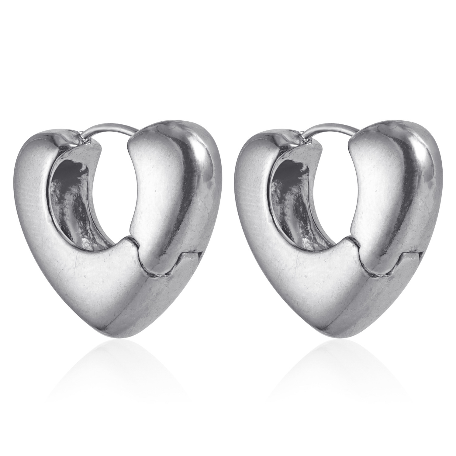 Elegant Hollow Heart Chic Earring - Dainty Small Stud Earrings for Women New In Gold Plated Silver Color Zinc Alloy Earrings Jewelry 2025 Trending Vin