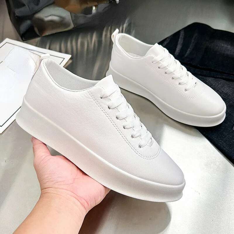 Spring and Autumn Men Leather Sneakers Round Toe Breathable Low Top Casual Male Flats ree shipping shoes 241108