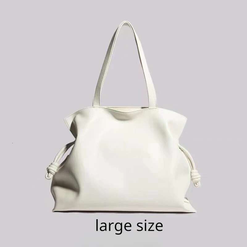 Design New Solid Color Ruched String Close Gift Lucky Pouch Handbag Cowhide Leather Women Shoulder Bag 2 Size Daily Purse 77a1 4