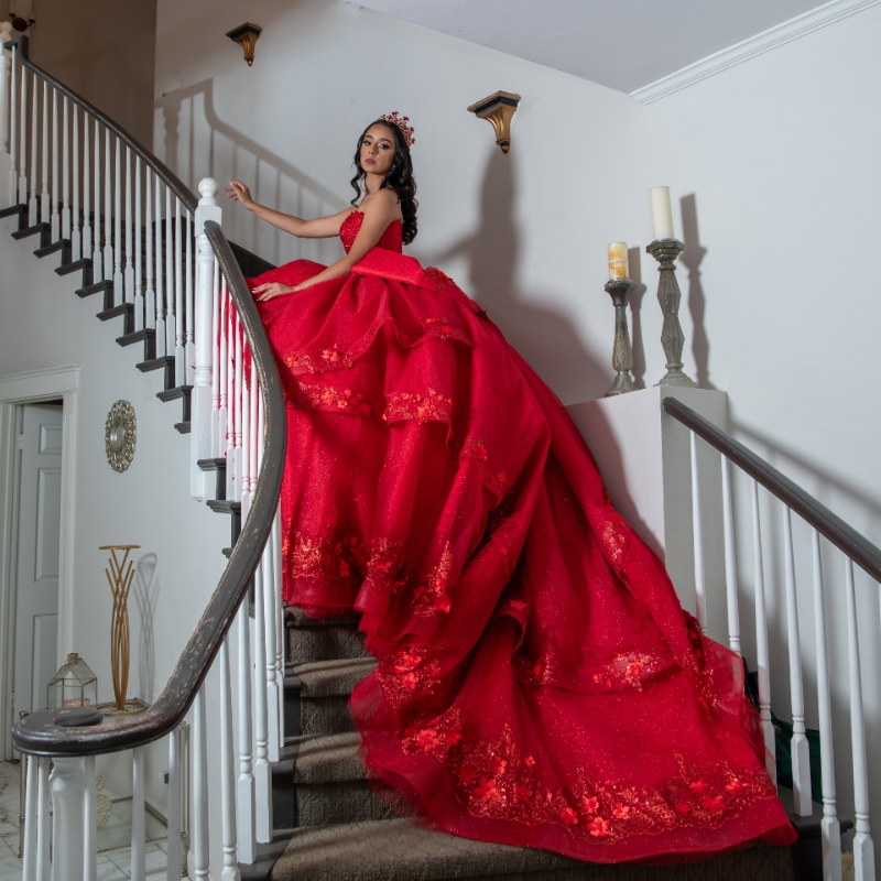 Red Shiny Quinceanera Dresses Ball Gown Off The Shoulder Lace Applique Beaded Tull Tiered Corset Sweet 16 Dress Vestidos De 15 Anos