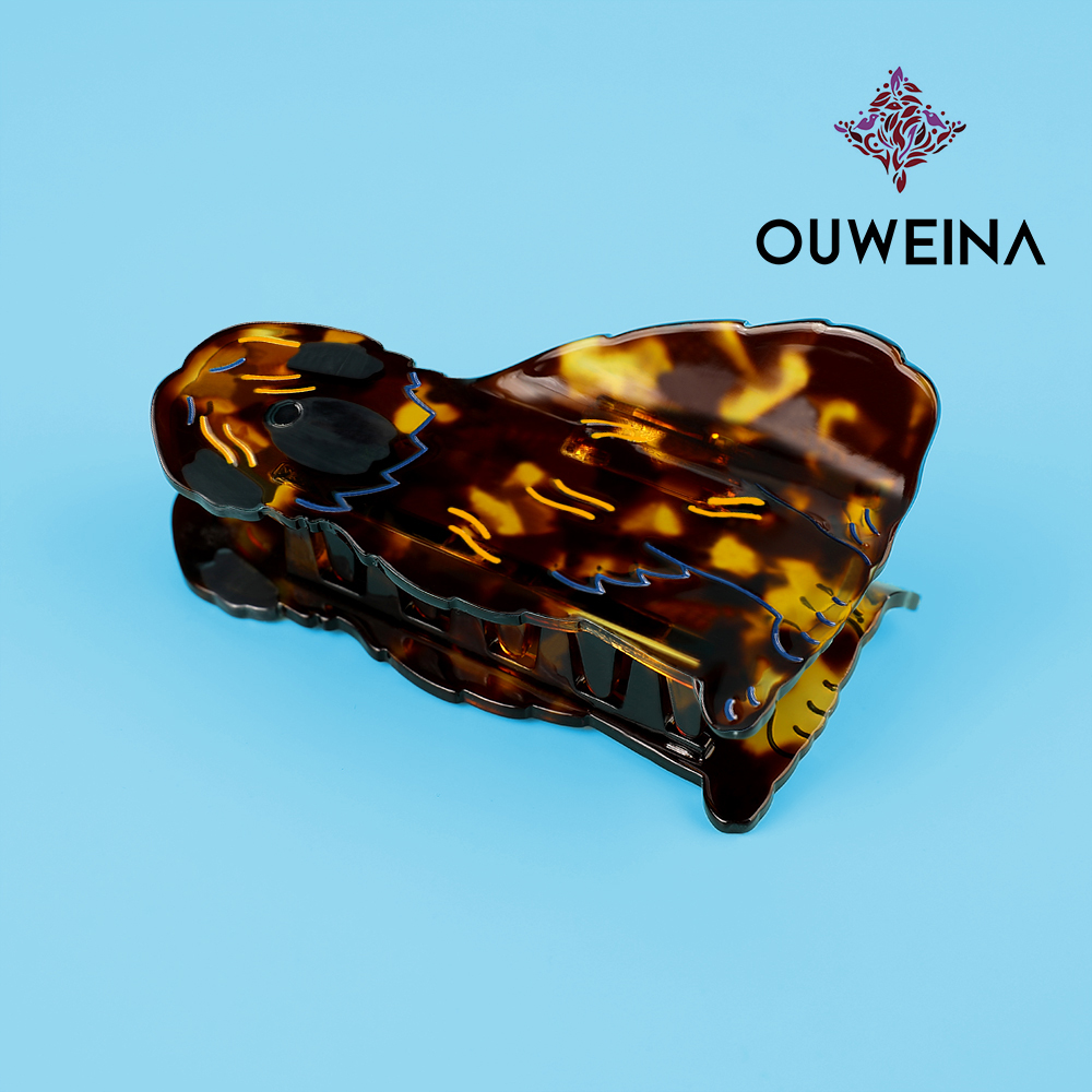 Fun cute dog acetate hair clips girl heart bangs clip side clip student creative broken hair clip