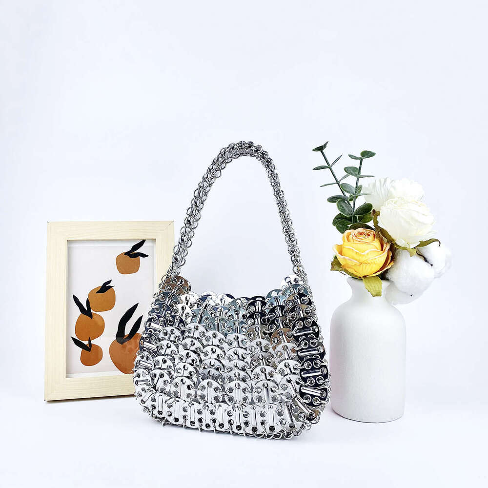 Metal Hand-woven Metallic Chainmail Shiny Shoulder 2024 Spray-painted Sequin Color Chain Hand-held Armpit Bag For Women