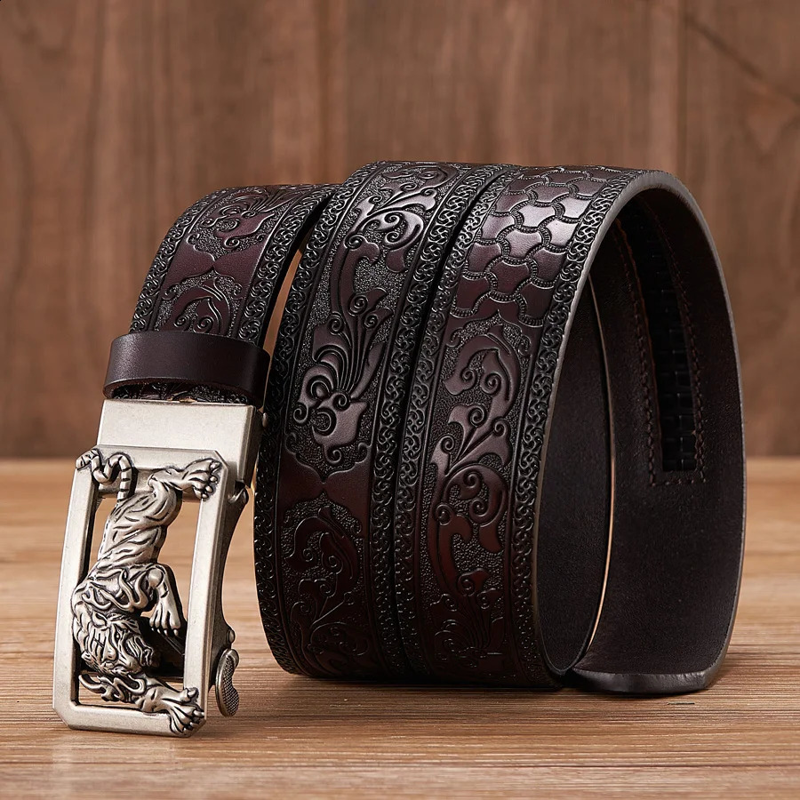 Fashion tiger buckle Tang grass pattern leather strap mens art work strap automatic buckle commercial strap 240925