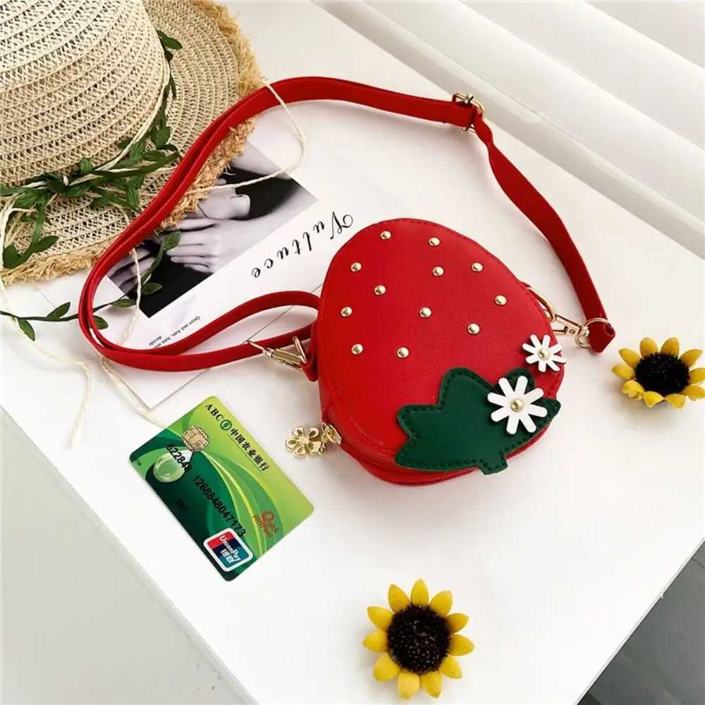 Mini Purse Cute Strawberry Purse Toddler Kids Wallet Shoulder Bag Crossbody Bags for Little Girls LX241104