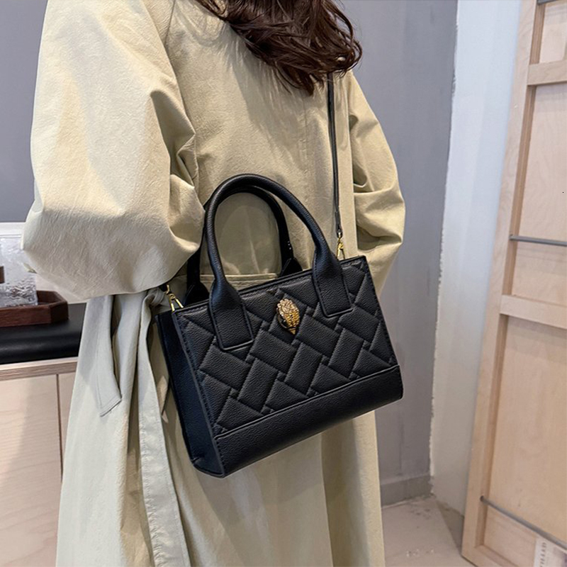2025 New Colorful Bird Eagle Head Women's Handbag High end Fashion Designer Small Square Black Diamond Crossbody Bag Trendy Crossbody Bag