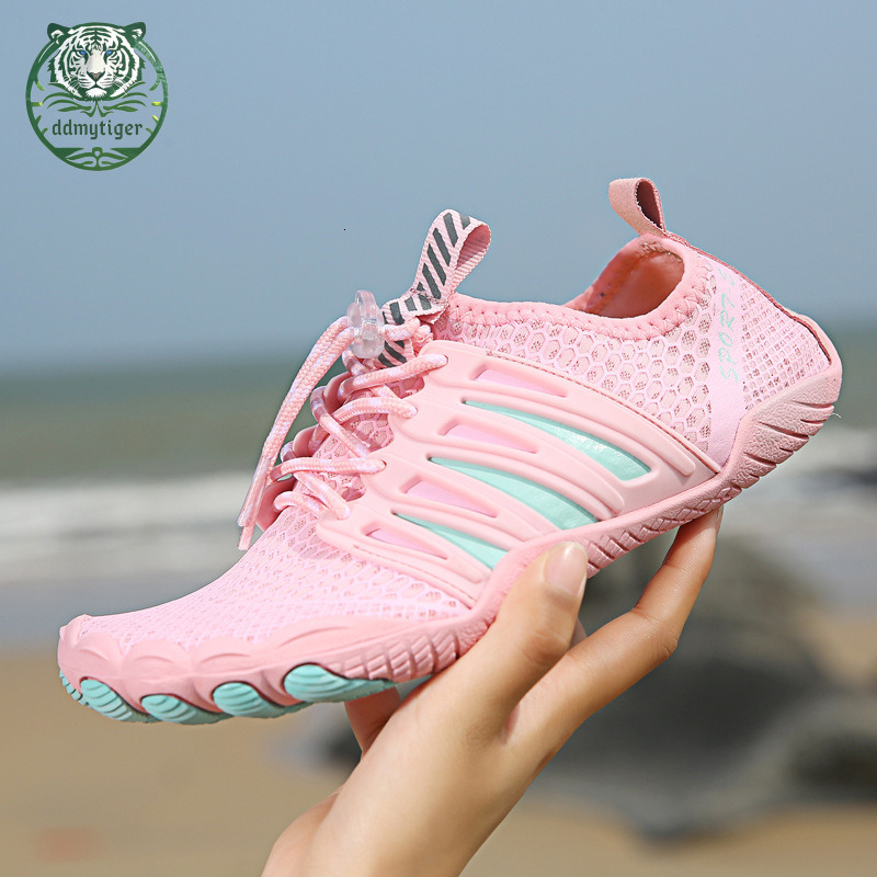 ddmytiger Five finger sports, river tracing outdoor hiking mountaineering anti slip fishing and wading shoes, couple beach shoes A ddmythur