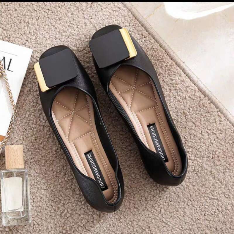 New 2025 Flat Fashion Women Square Breathable Casual Black Comfortable Work Soft Large Size Women's Loafers Shoes 's