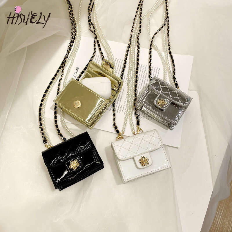 Leather Women Mini 2024 Bag Hanging Neck Camellia Bags Rhombus Earphone/Lipstick/Keys bag Pearls Chain Chest Waist Pack 4