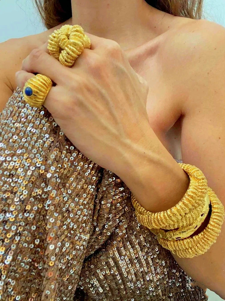 Brass Chunky Twist Natural Turquoise Ring Womens Jewelry Punk er Club Cocktail Party Boho Japan Korea 240925CJ